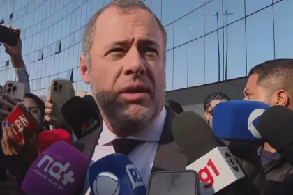Advogado diz que Bolsonaro não atendeu ligação de Alexandre Frota