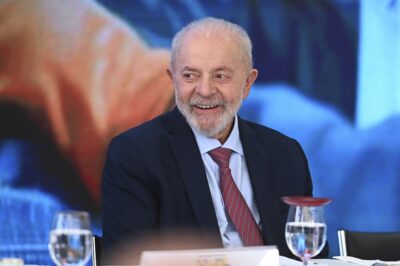 Brasil aciona Lei de Reciprocidade após EUA impor sobretaxa de 12,5%