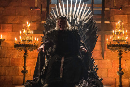 Descubra o que é canônico na nova peça de Game of Thrones