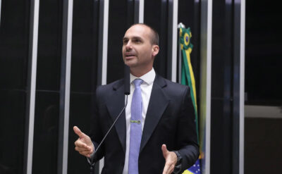 PT processa Eduardo Bolsonaro no TSE por ataque às urnas eletrônicas