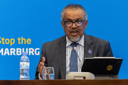 Tedros elogia o SUS e diz que outros países devem seguir o modelo