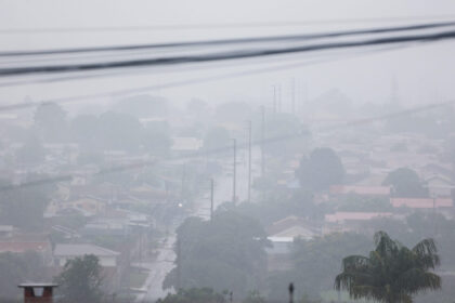 Tempestades e queda de temperatura atingem Sul e Sudeste hoje