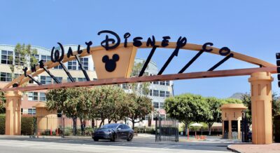 Entrada dos estúdios da Walt Disney em Burbank, na Califórnia