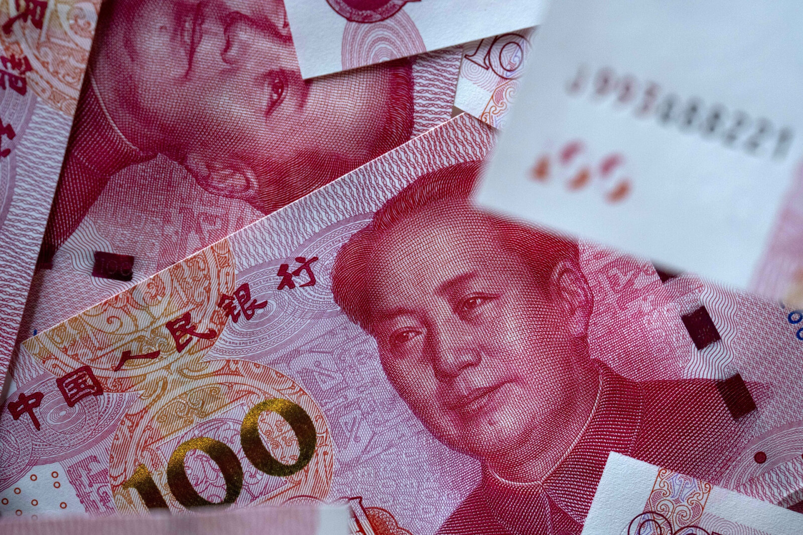 China registra queda surpresa nos empréstimos bancários em julho