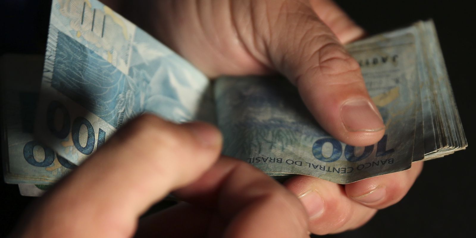 Juros elevam dívida federal a R$ 9,288 tri em julho