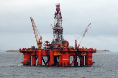 Plataforma de petróleo no Mar do Norte