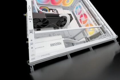 Corsair lança RM1200e 2026 com PinProtect para evitar superaquecimento em GPUs