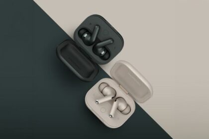 Motorola lança Moto Buds no iOS: personalize fones pelo iPhone