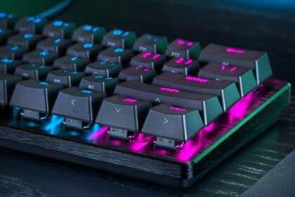 Razer lança Huntsman V3 Pro Mini 8KHz com switches analógicos e Rapid Trigger